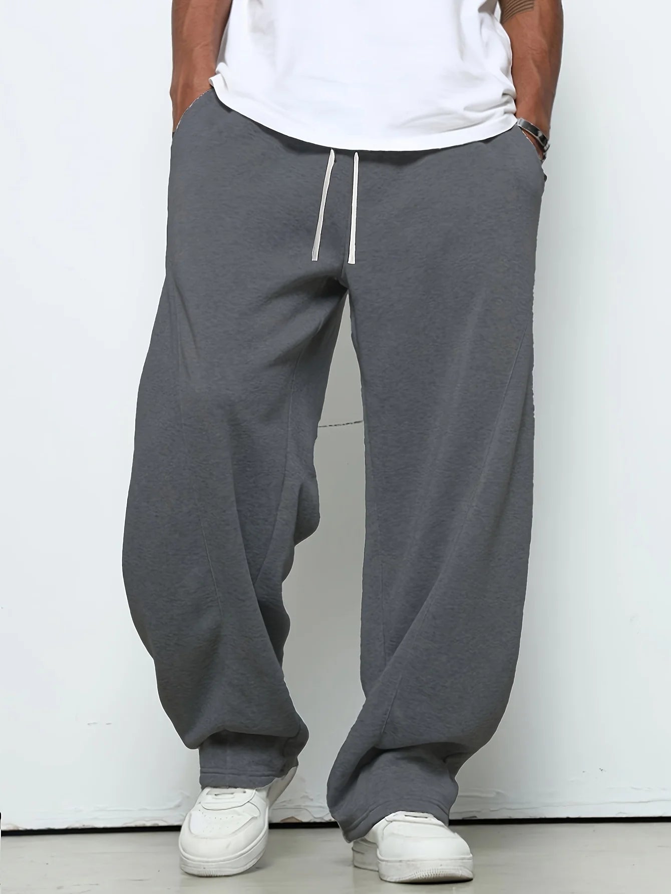 Men’s Breathable Jogging Pants – Relaxed Athletic Fit